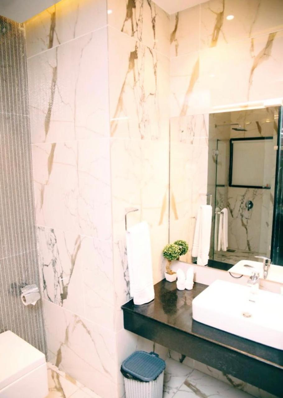 Grand Ittehad Boutique Hotel ลาฮอร์ ภายนอก รูปภาพ