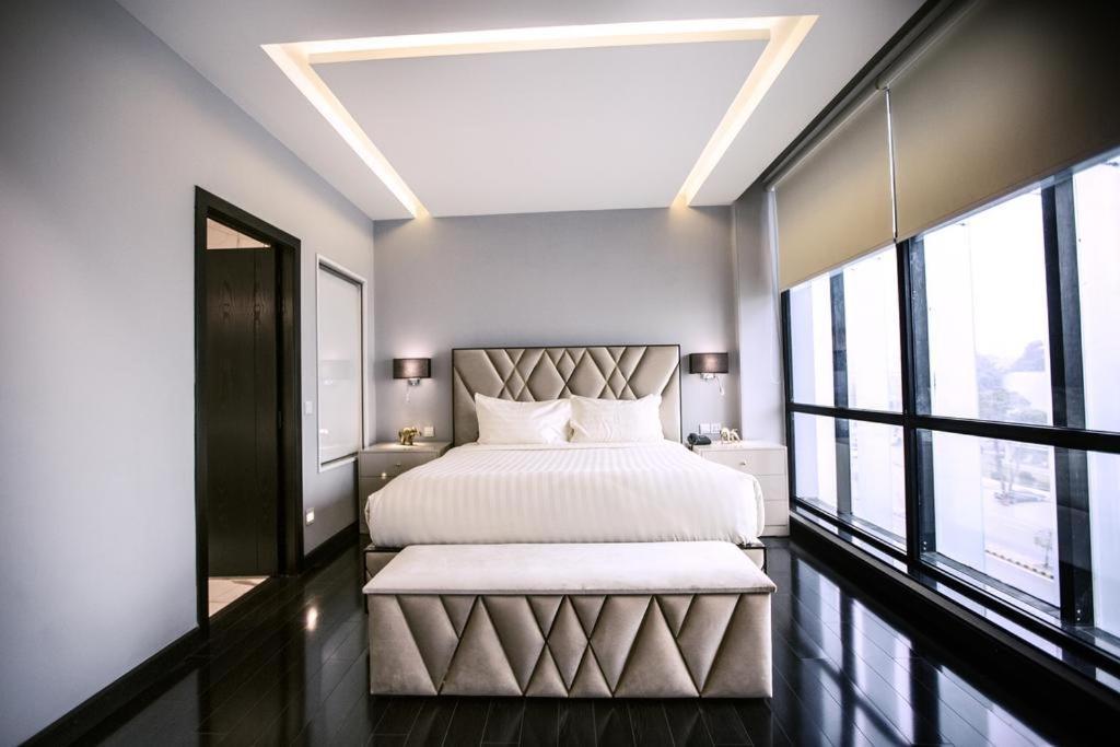 Grand Ittehad Boutique Hotel ลาฮอร์ ภายนอก รูปภาพ